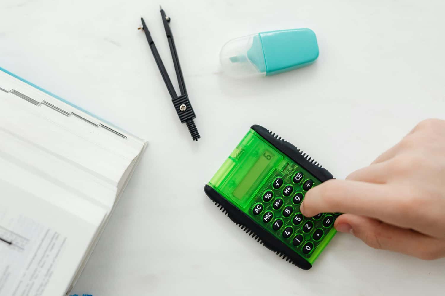 Calculadora para auxiliar a calcular o metro quadrado
